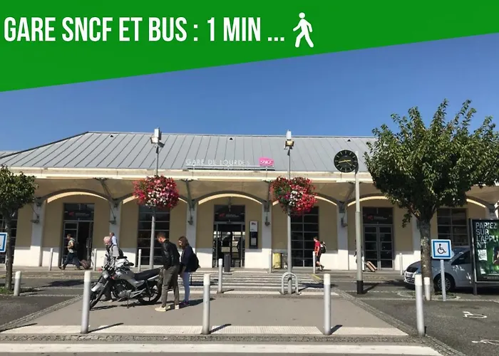 Loc Trotteur Le Romarin Gare Sncf De Lourdes