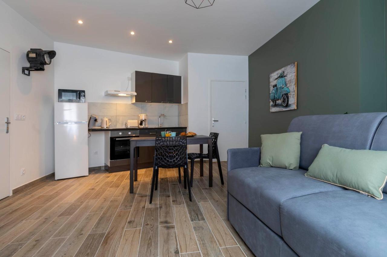 Loc Trotteur Le Romarin Gare Sncf De Appartement Lourdes